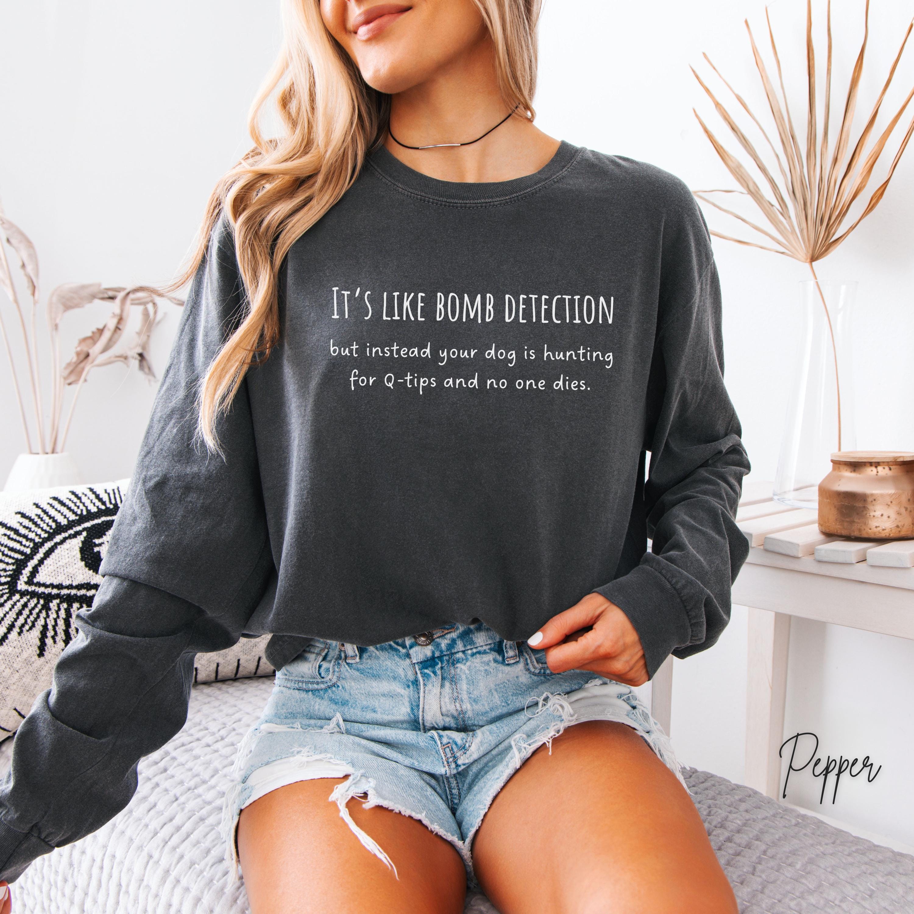 Comfort Colors Long Sleeve Scent Work Shirt, Funny Nosework Dog Trainer Gift, Q-Tip Detection Dog Tee, Fall Dog Mom Long Sleeve Shirt
