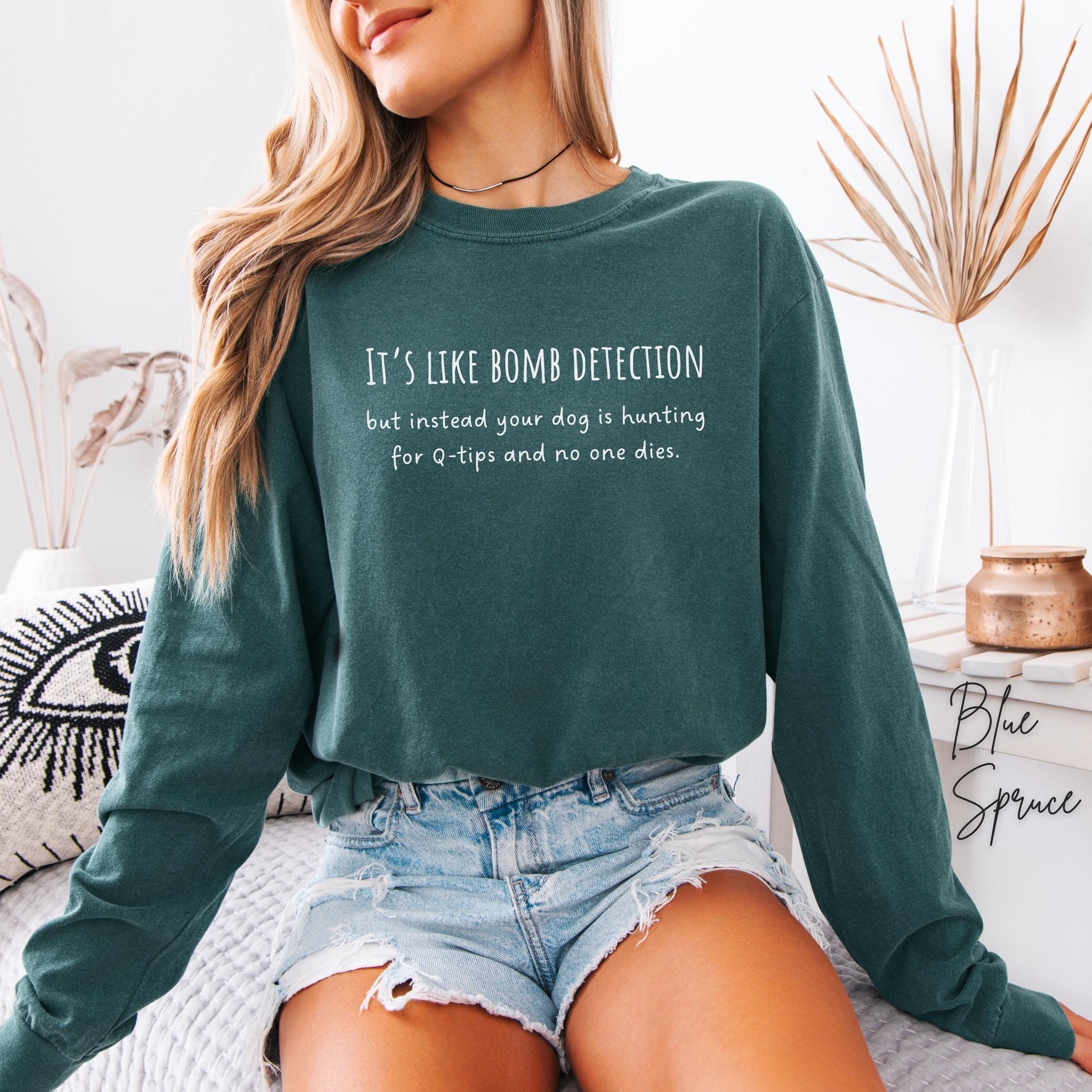 Comfort Colors Long Sleeve Scent Work Shirt, Funny Nosework Dog Trainer Gift, Q-Tip Detection Dog Tee, Fall Dog Mom Long Sleeve Shirt