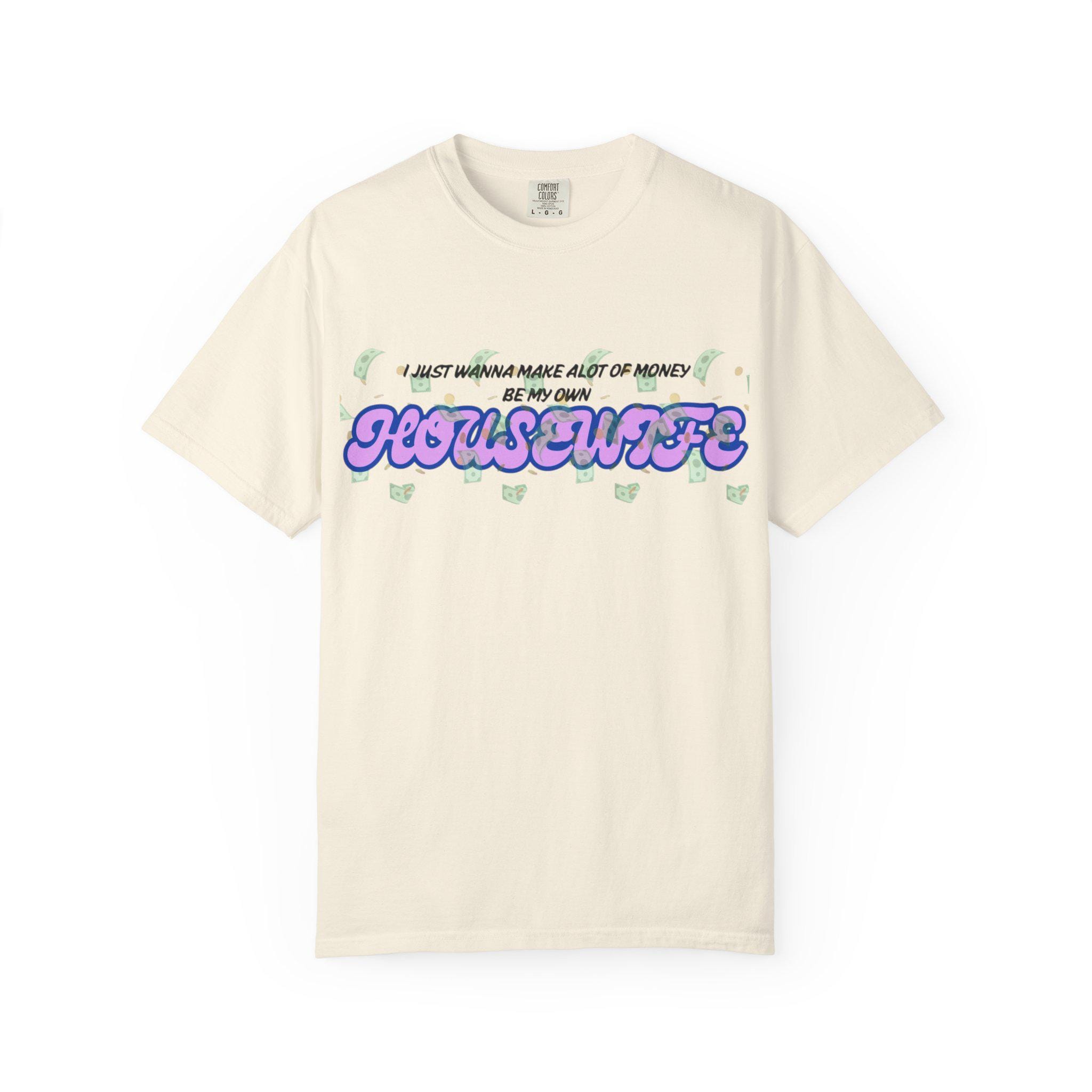 Tate McRae Housewife Unisex Garment-Dyed T-shirt