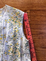 1970s White Sleeveless Top with Yellow Floral Design